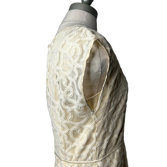Adrianna Papell Ivory Jacquard Embroidered Lace Overlay Sheath Midi Dress Size 6 - Picture 11 of 16